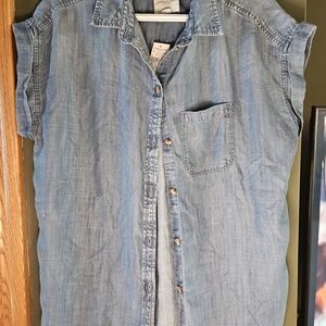 American Eagle Outfitters Light Blue Casual Shirt